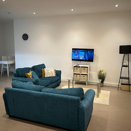Hotel Maplewood Luxurious One-Bed Flat With Free Parking St Albans Exterior foto